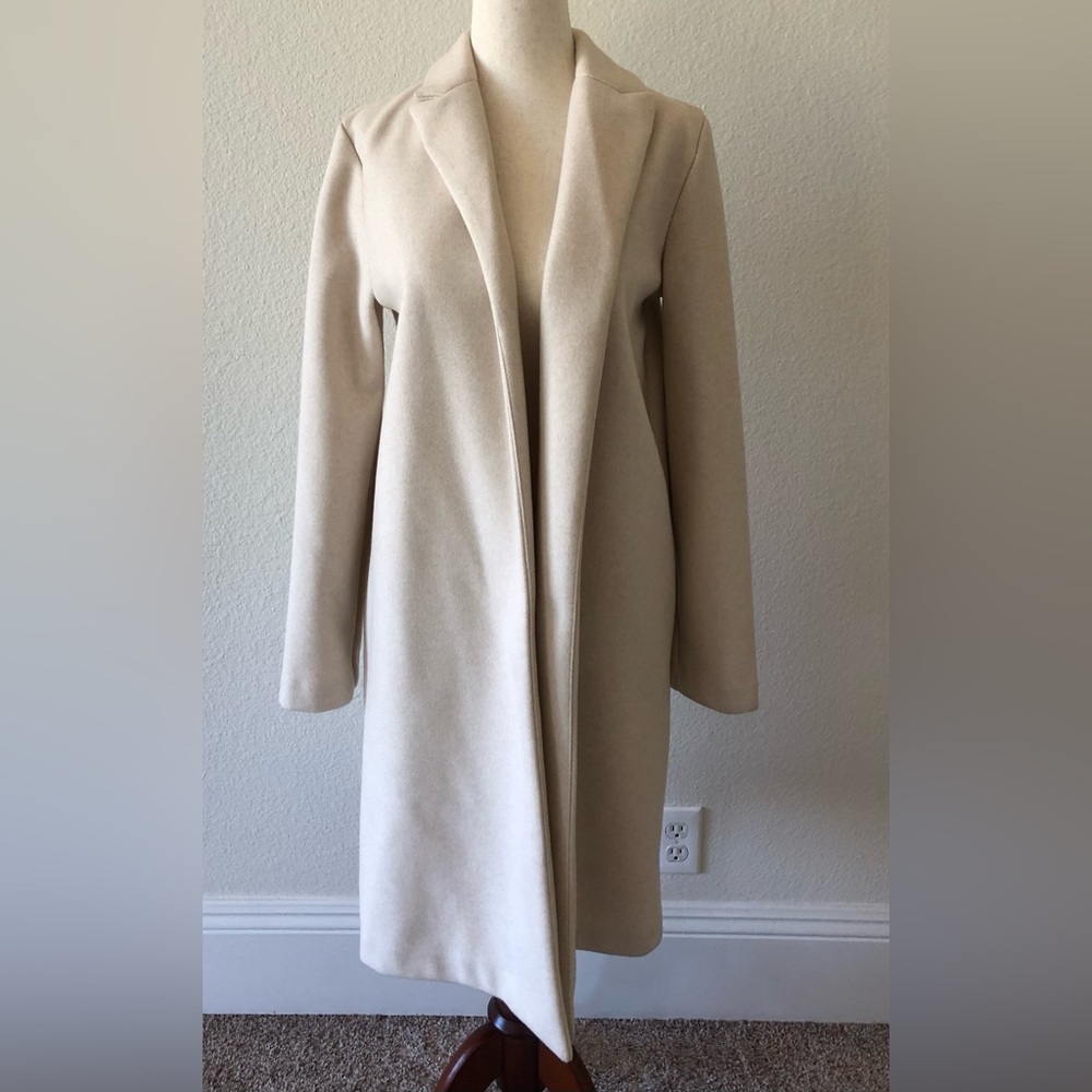 ZARA - NWOT LONG FELT COAT + CREAM/WOMENS SIZE SMALL
